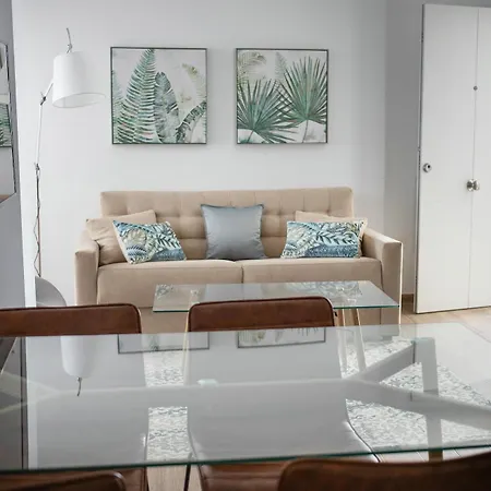 Feelathome Martires Apartments Malaga Exterior photo