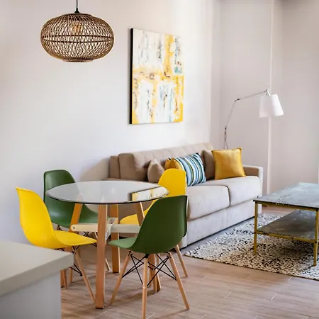 Feelathome Martires Apartments Malaga Exterior photo