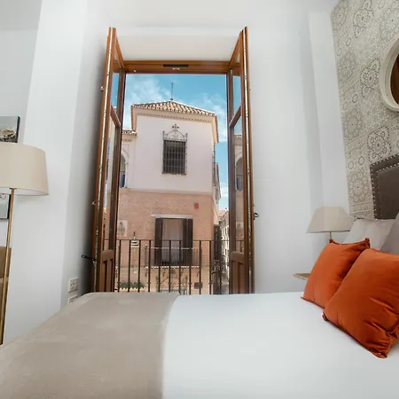 Feelathome Martires Apartments Malaga Exterior photo