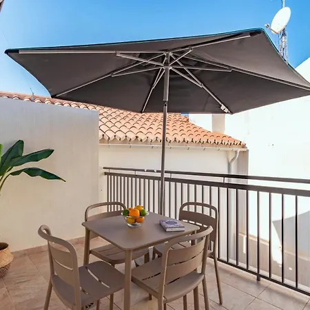 Feelathome Martires Apartments Malaga Exterior photo