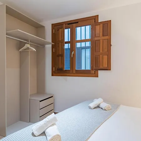 Feelathome Martires Apartments Malaga Exterior photo