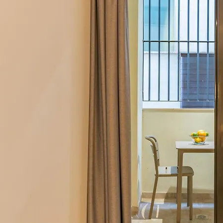 Feelathome Martires Apartments Malaga Exterior photo